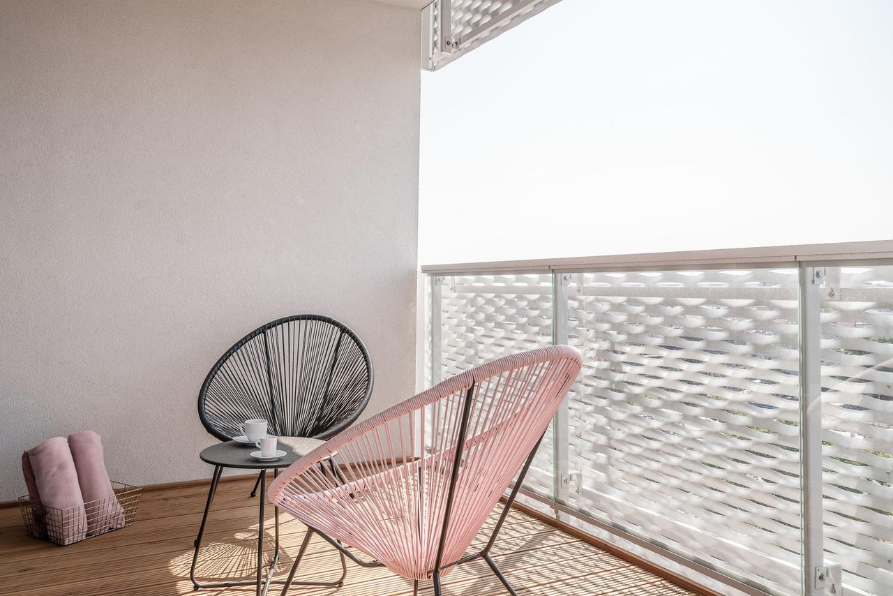 Rentplanet - Apartamenty Atal Tower 브로츠와프 외부 사진