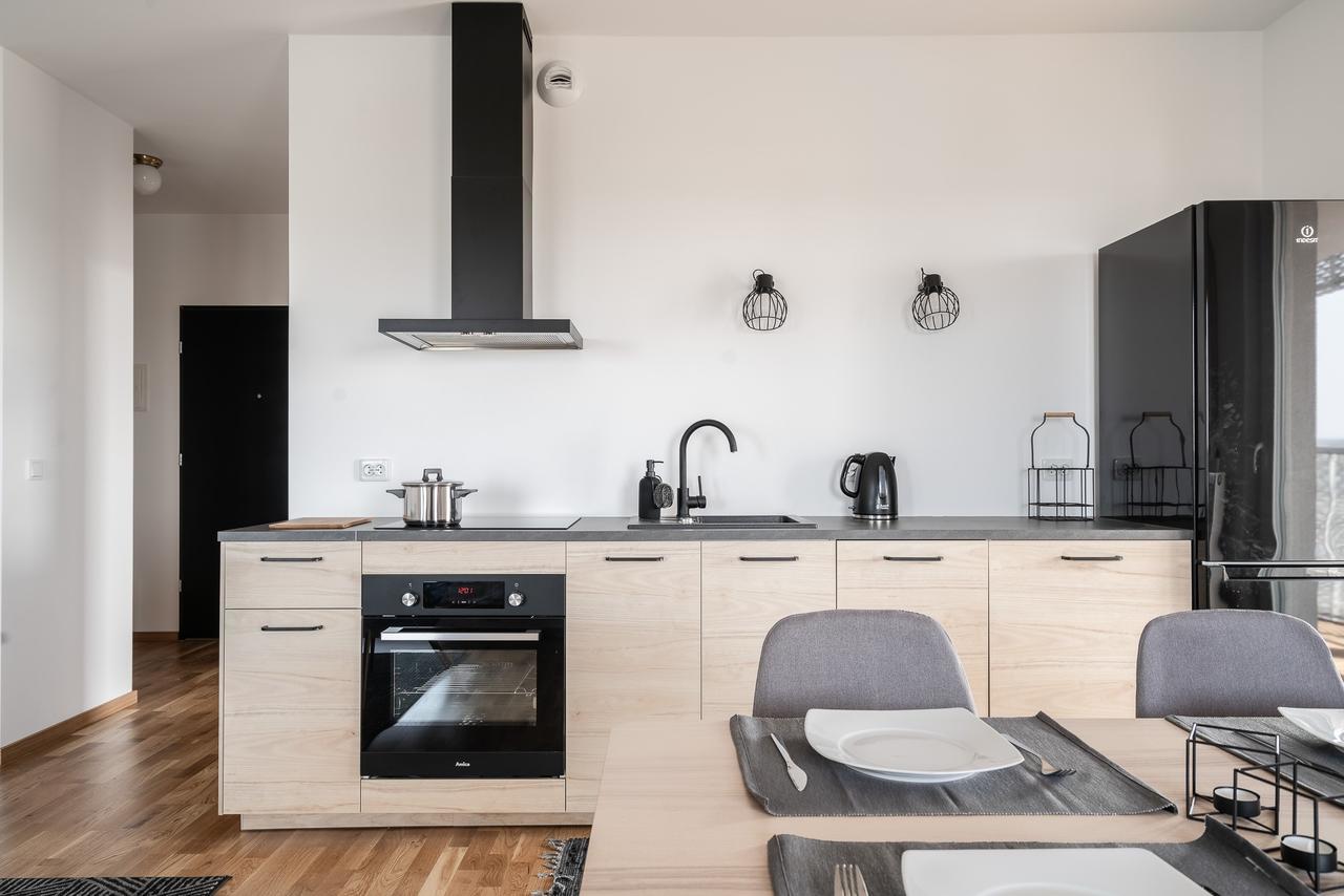 Rentplanet - Apartamenty Atal Tower 브로츠와프 외부 사진